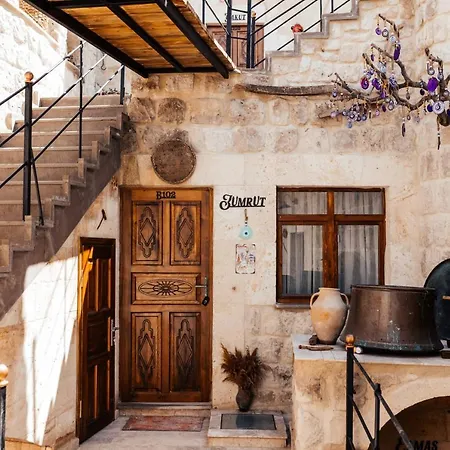 Bayar Cave Special Class 4* ウルギュップ