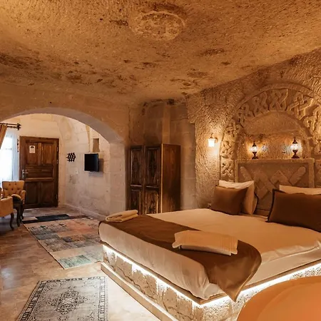 Bayar Cave Special Class 4*