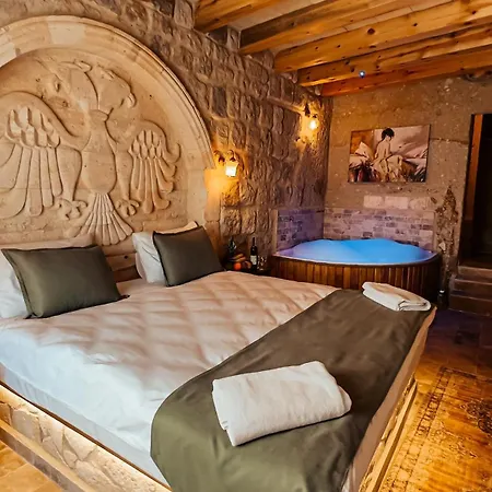 Bayar Cave Special Class Bed & Breakfast Ürgüp