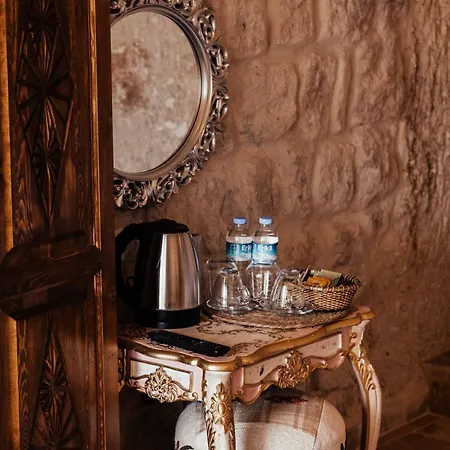 Bayar Cave Special Class 4*