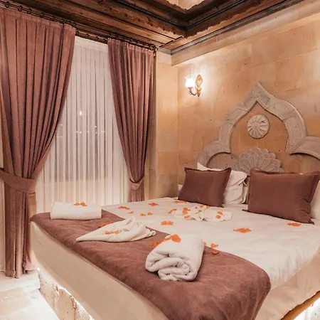 Bayar Cave Special Class Bed & Breakfast 4*