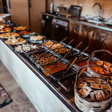 Bayar Cave Special Class 4* אורגופ