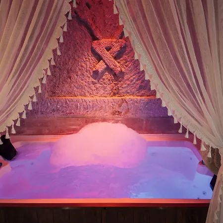 Bayar Cave Special Class 4*