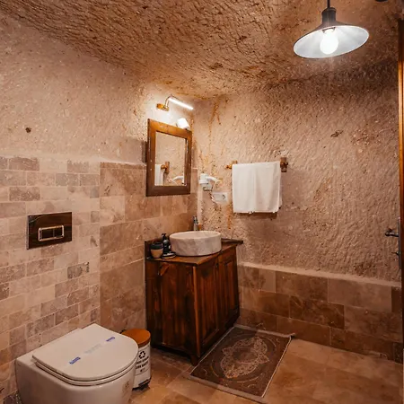 Bayar Cave Special Class Ургуп