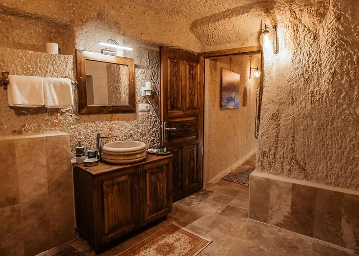 Bayar Cave Special Class 4* אורגופ