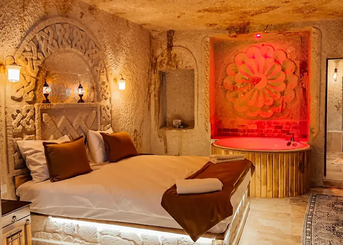 Bayar Cave Special Class Bed & Breakfast 4*