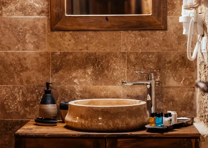 Bayar Cave Special Class אורגופ