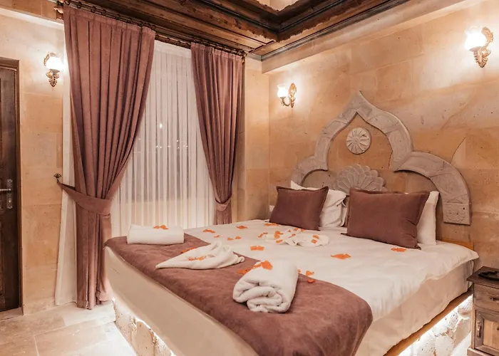 Bayar Cave Special Class Bed & Breakfast 4*