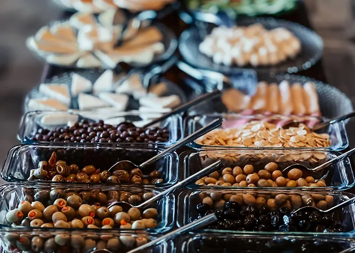 Bayar Cave Special Class 4* אורגופ